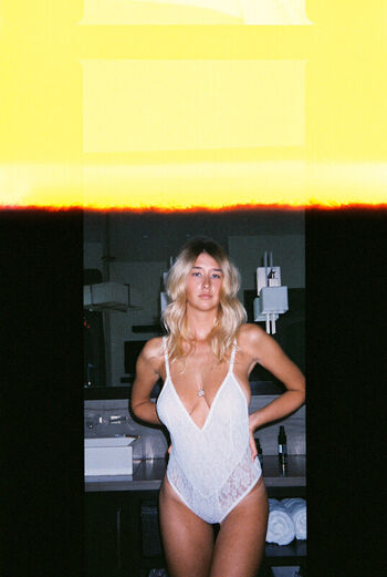 Taylor cochrane leaked private photo uncensored HD quality