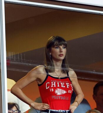 Taylor swift  page leaked private photo uncensored HD quality