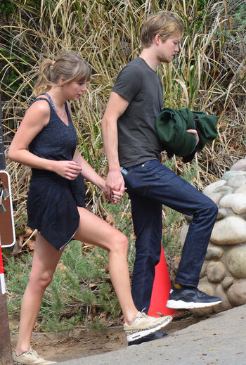 Taylor swift  page leaked private photo uncensored HD quality