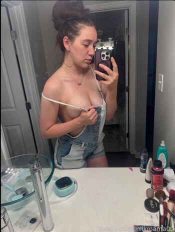 Thatcincy model leaked private photo uncensored HD quality