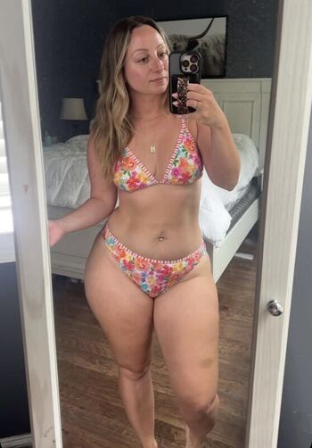 Thecourtneynielson leaked private photo uncensored HD quality