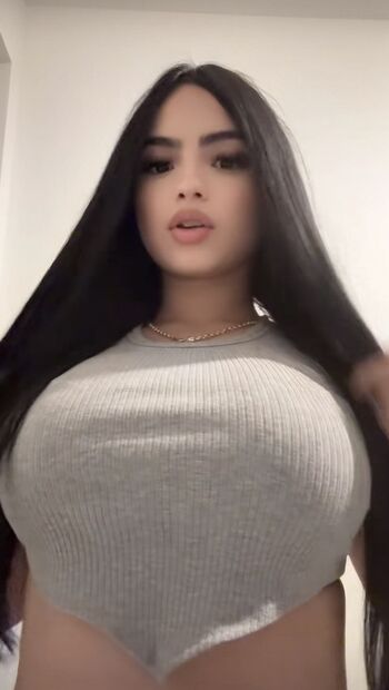 Theyyluvvvv b leaked private photo uncensored HD quality