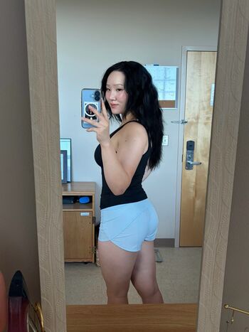 Thick asian women page leaked private photo uncensored HD quality