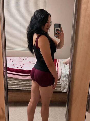 Thick asian women page leaked private photo uncensored HD quality