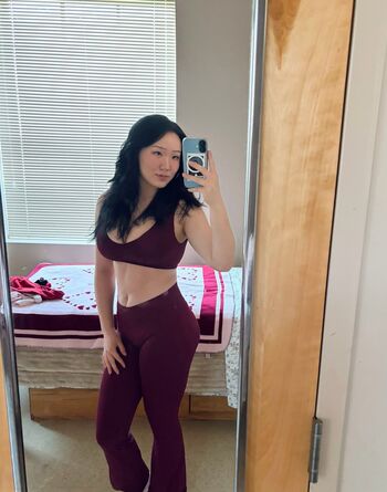Thick asian women page leaked private photo uncensored HD quality