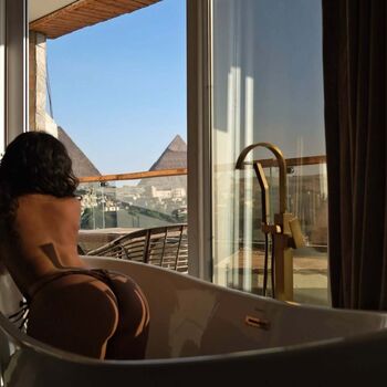 Thick asian women page leaked private photo uncensored HD quality