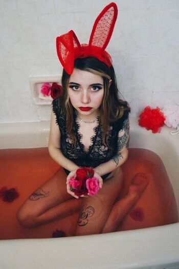 Tiiinkkk leaked private photo uncensored HD quality