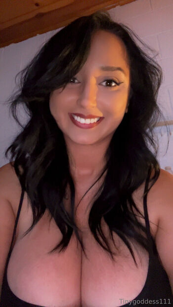 Tinygoddess leaked private photo uncensored HD quality