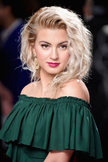 Tori kelly leaked private photo uncensored HD quality