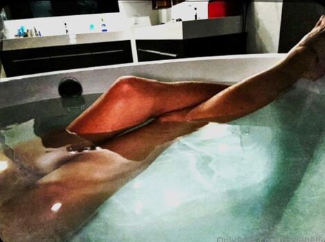 Tricia helfer leaked private photo uncensored HD quality