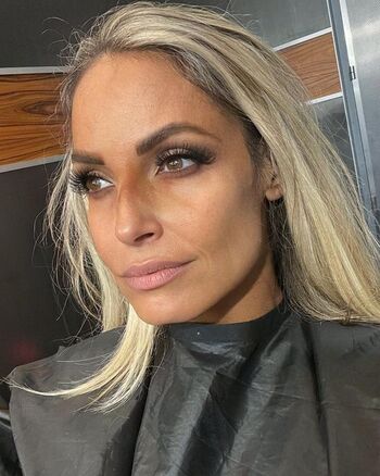 Trish stratus leaked private photo uncensored HD quality