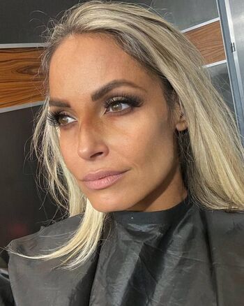 Trish stratus leaked private photo uncensored HD quality