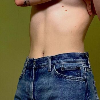 Tvoya van page leaked private photo uncensored HD quality