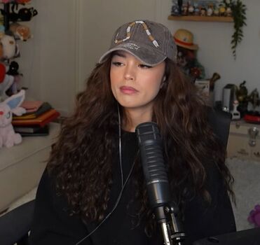 Valkyrae  page leaked private photo uncensored HD quality