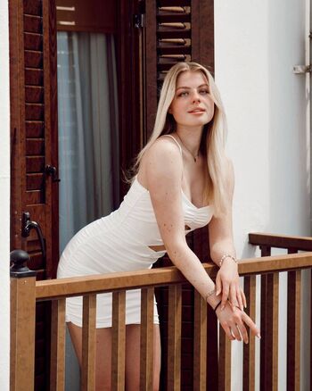 Vallixpauline page leaked private photo uncensored HD quality