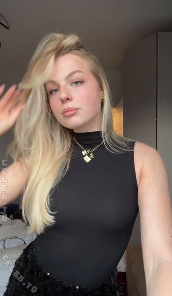 Vallixpauline page leaked private photo uncensored HD quality