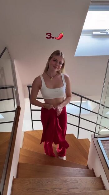 Vallixpauline leaked private photo uncensored HD quality