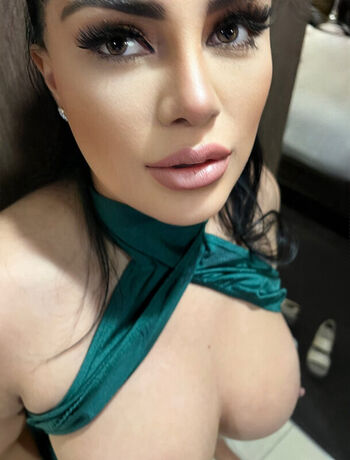 Vianey frias page leaked private photo uncensored HD quality
