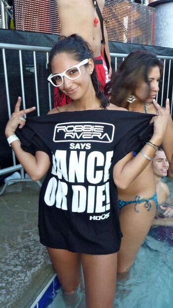 Video ai prompts leaked private photo uncensored HD quality