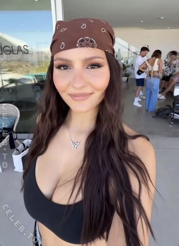 Videozeugs leaked private photo uncensored HD quality