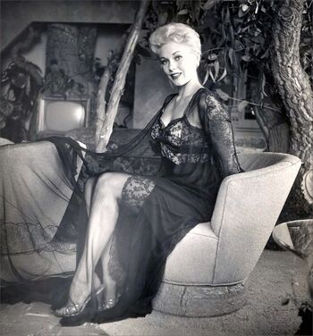 Vintage starlets page leaked private photo uncensored HD quality