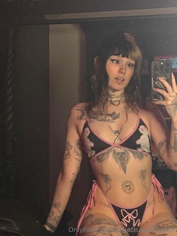 Violetisawallflower  page leaked private photo uncensored HD quality