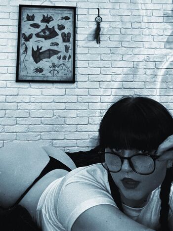 Vivickivvv page leaked private photo uncensored HD quality