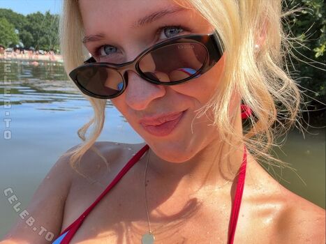 Wieke page leaked private photo uncensored HD quality
