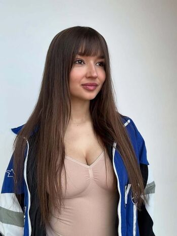 Wiktoria niekao page leaked private photo uncensored HD quality