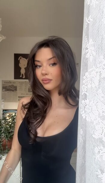 Woistlena leaked private photo uncensored HD quality