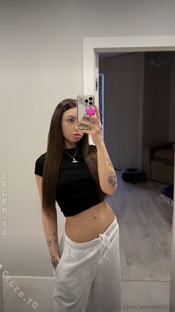 Wonderlilia leaked private photo uncensored HD quality