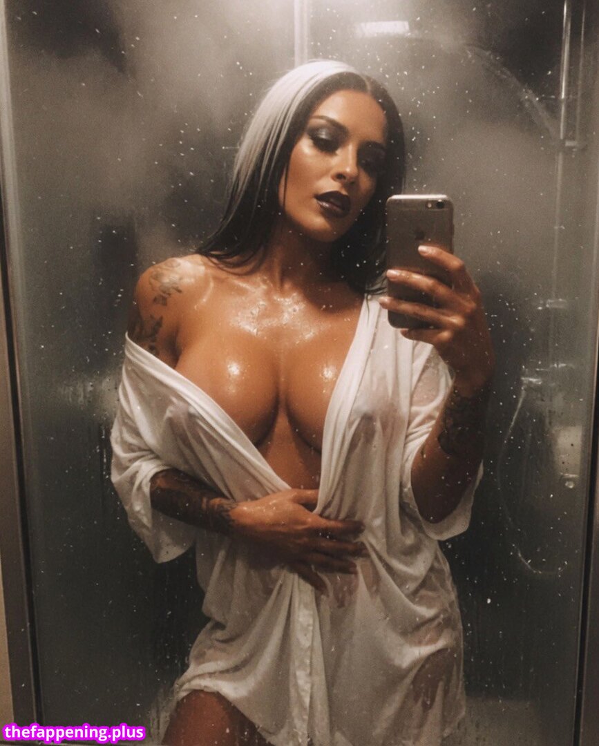 Wwe zelina vega/ leaked private photo uncensored HD quality