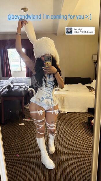Xclusivemelll leaked private photo uncensored HD quality