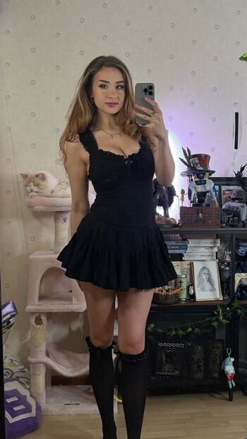 Yaboielina page leaked private photo uncensored HD quality