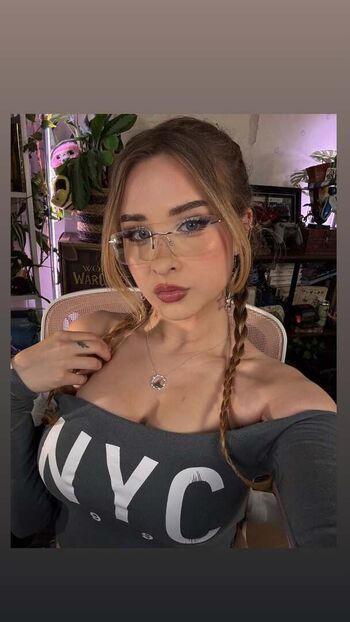 Yaboielina page leaked private photo uncensored HD quality