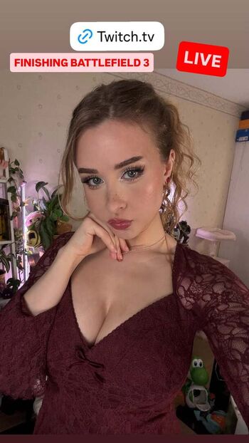 Yaboielina leaked private photo uncensored HD quality