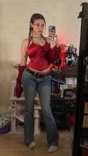 Yaboielina leaked private photo uncensored HD quality