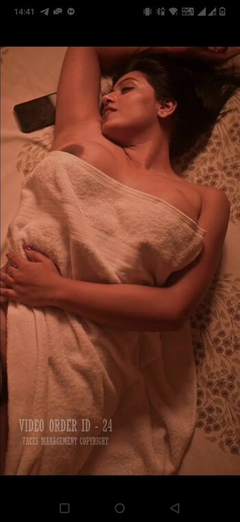 Yajna seni  page leaked private photo uncensored HD quality