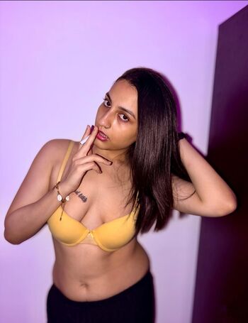 Yajna seni leaked private photo uncensored HD quality