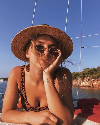 Yaren rengin kl leaked private photo uncensored HD quality