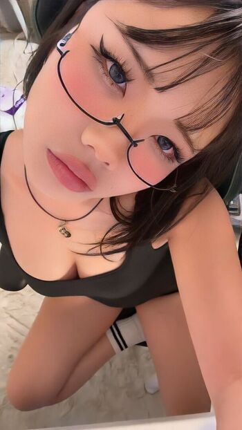 Yinahomefi  page leaked private photo uncensored HD quality