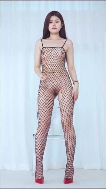 Yingxiu xyz page leaked private photo uncensored HD quality