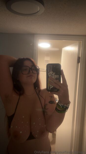 Yourmomsmarsbar page leaked private photo uncensored HD quality