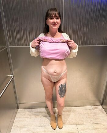 Yournawtyneighbor leaked private photo uncensored HD quality