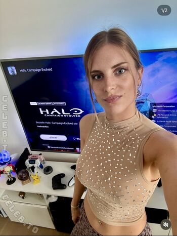 Yve gaming leaked private photo uncensored HD quality