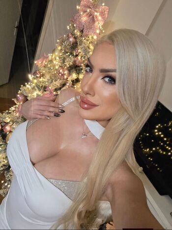 Zahtevi leaked private photo uncensored HD quality