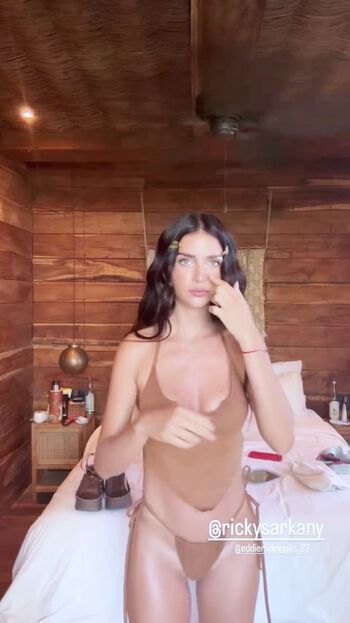 Zaira nara page leaked private photo uncensored HD quality