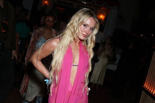 Zara larsson  page leaked private photo uncensored HD quality