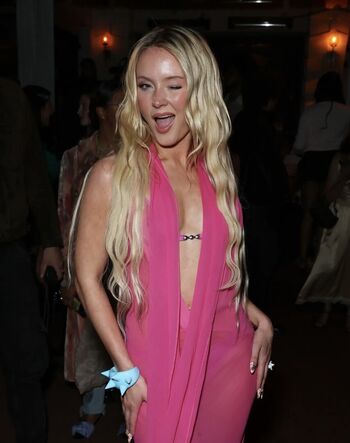 Zara larsson  page leaked private photo uncensored HD quality