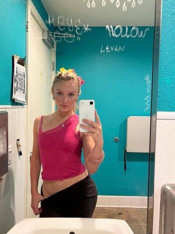 Zara larsson  page leaked private photo uncensored HD quality